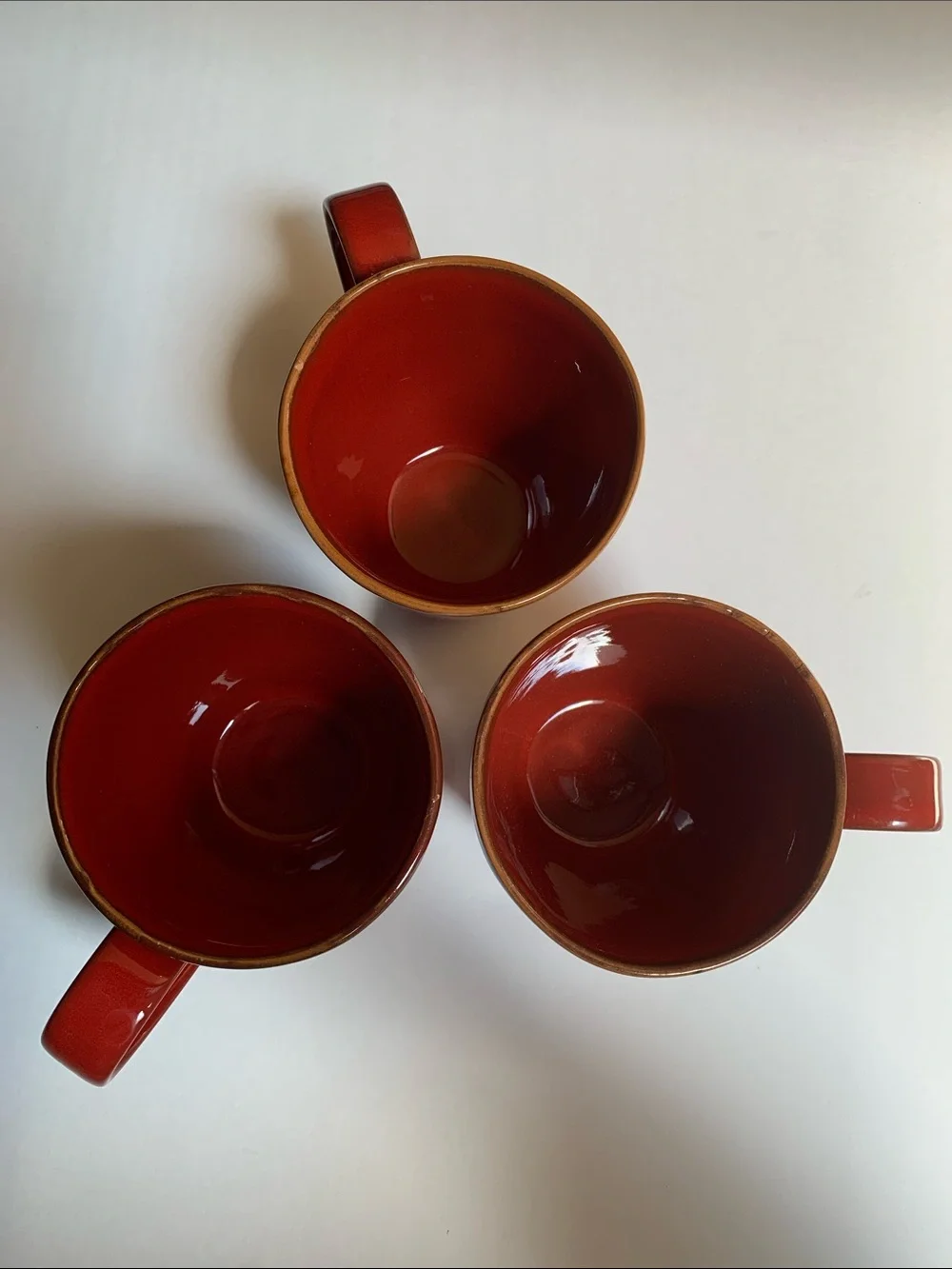 Crate&Barrel Red Ceramic Mug Set. Excellent pre-Owned. Set of 3. Made in Italy.